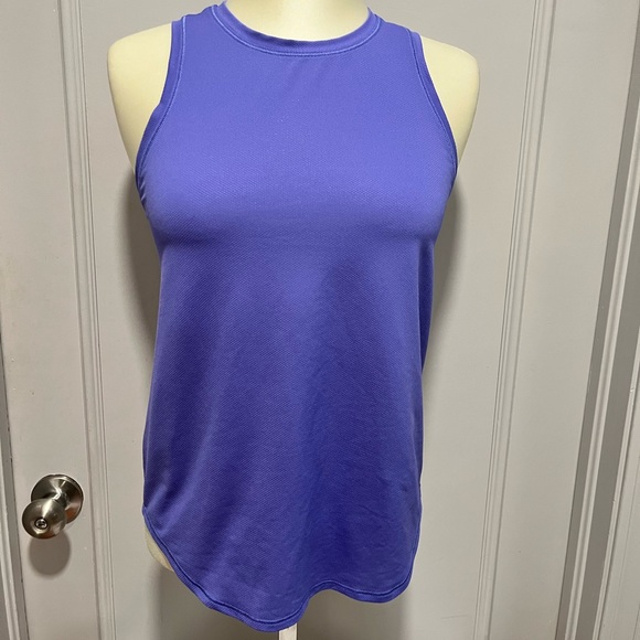 Lululemon Tank - Picture 5 of 6
